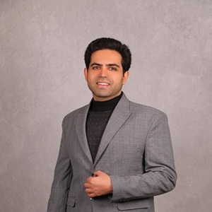 وکیل علی باغانی